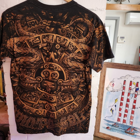 Vintage YAZBEK Mayan calendar AOP tee shirt 👌 - Picture 2 of 5